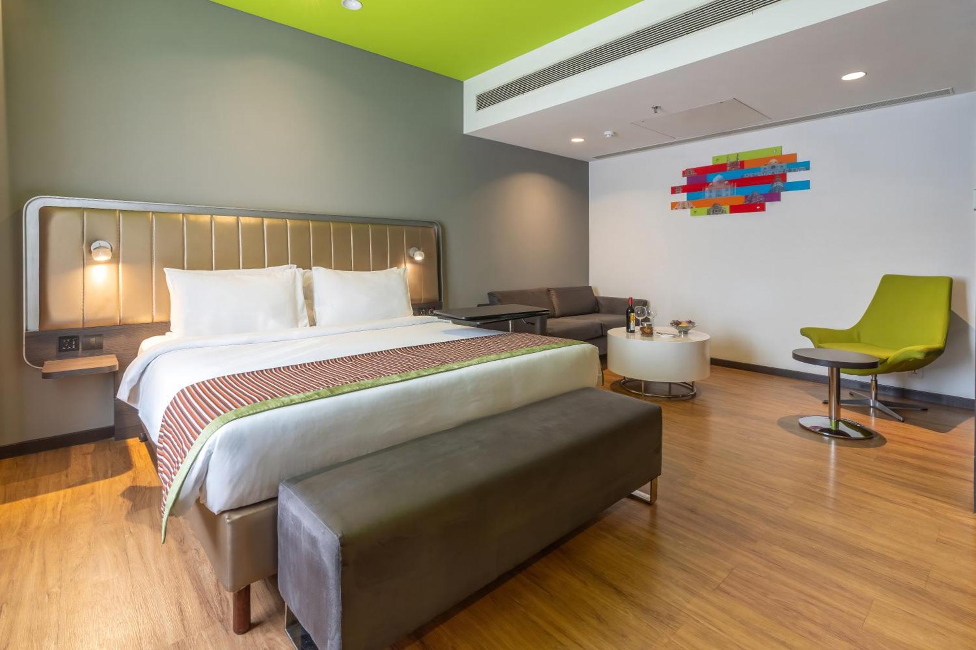 Park Inn By Radisson,South Delhi 新德里 外观 照片 A room at the Park